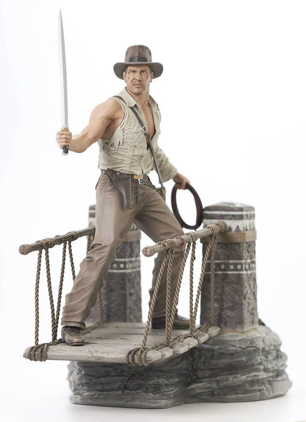 INDIANA JONES TEMPLE OF DOOM DLX GALLERY ROPE BRIDGE ESCAPE PVC DIORAMA - Diamond Select Toys LLC