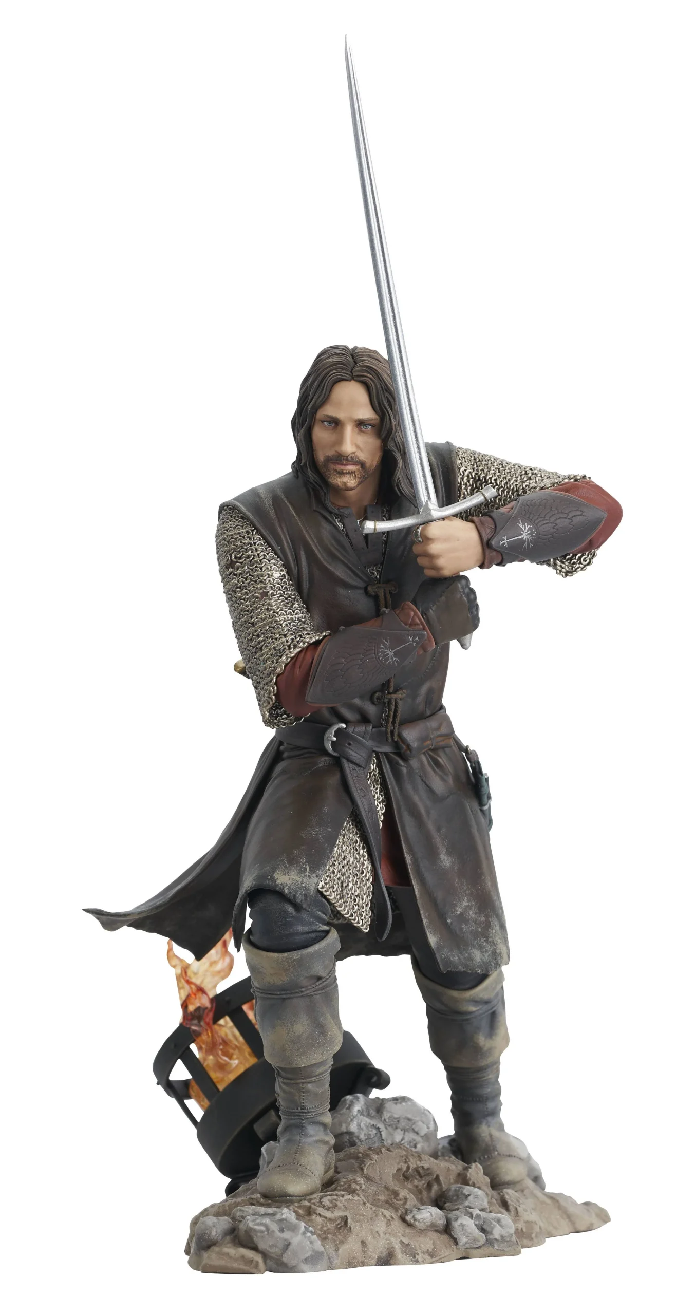 LORD OF THE RINGS GALLERY ARAGORN PVC STATUE - Diamond Select Toys LLC